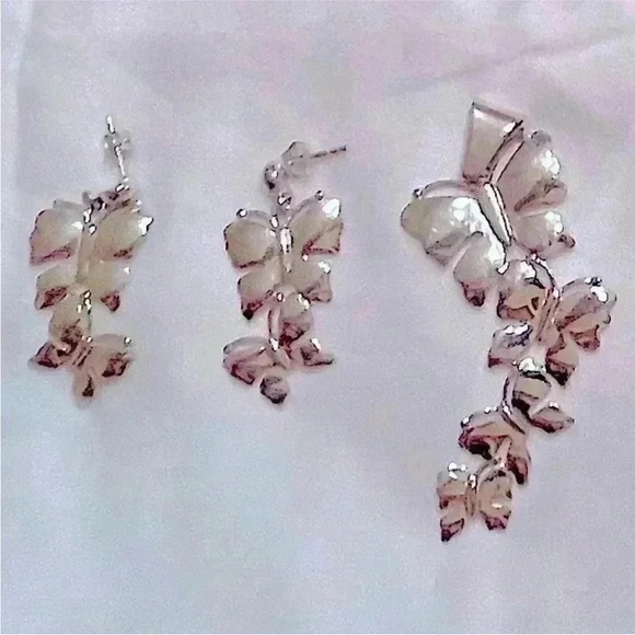 Anthropologie Silver Butterfly Jewelry Set - Picture 2 of 4